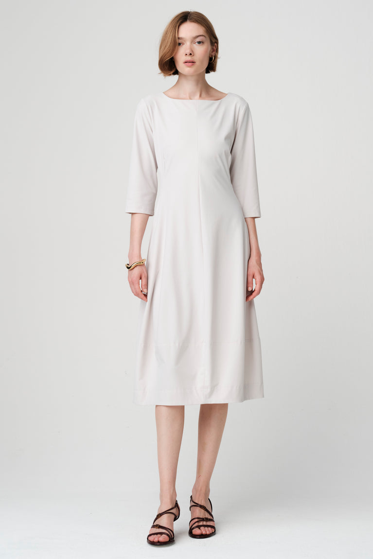 Asola structure tech jersey dress | Sand
