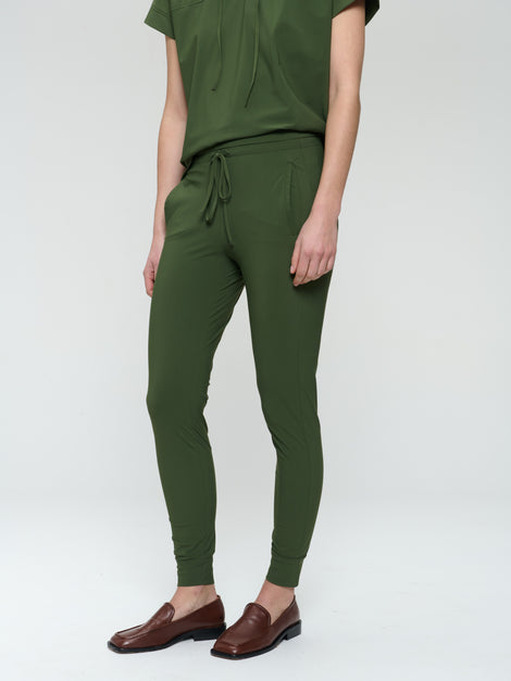 John stretch technical jersey pants | Oliva green