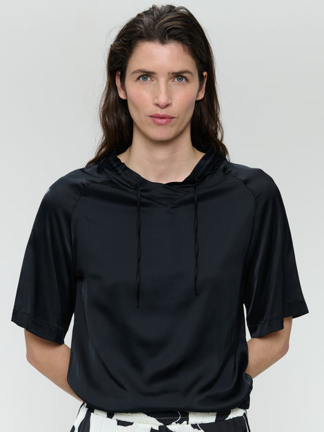 Gia stretch viscose top | Black