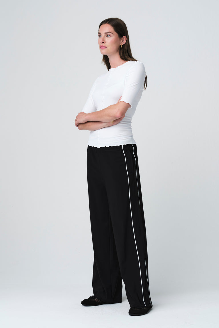 Jordan stretch viscose top | White