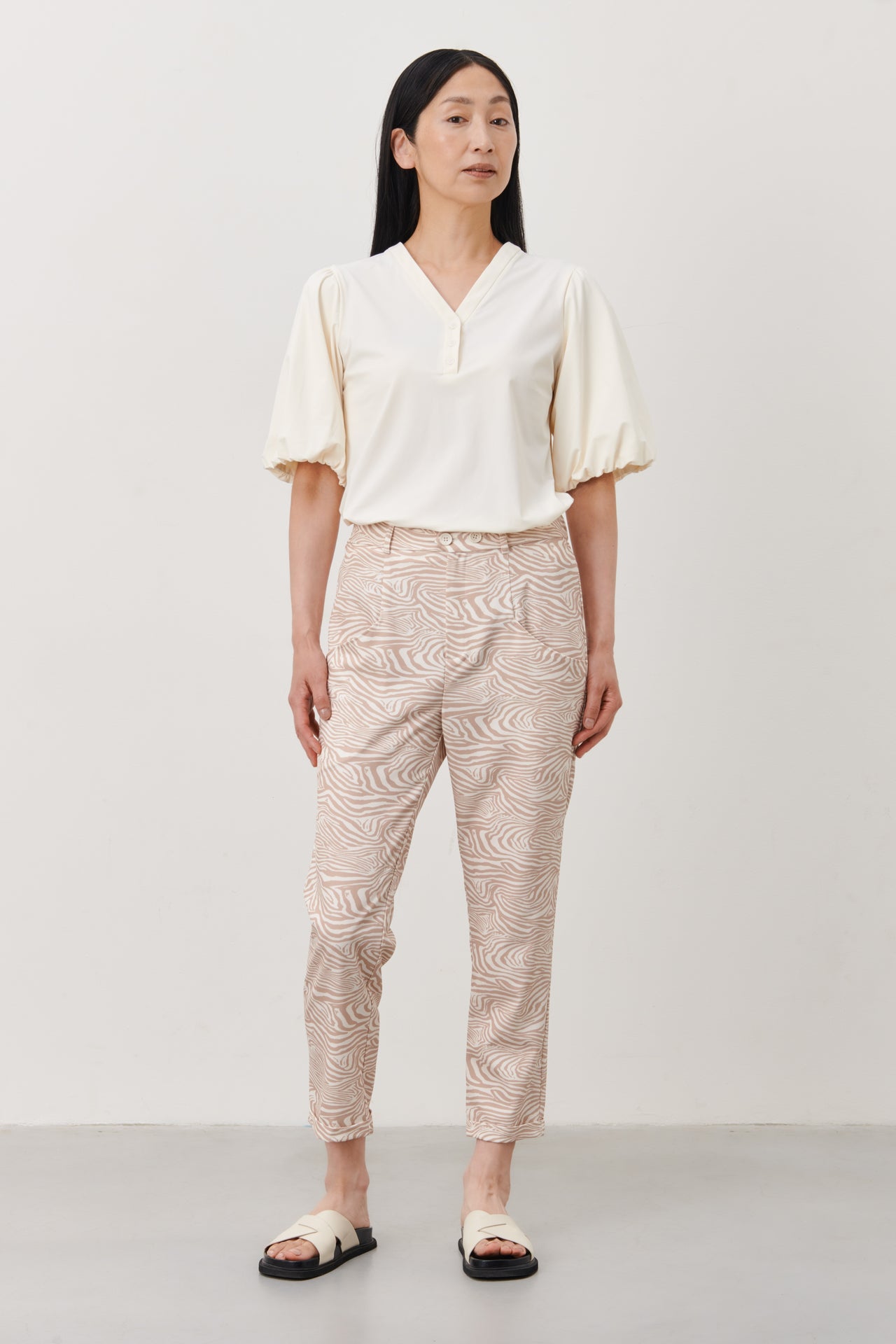 Zella Pants | Beige