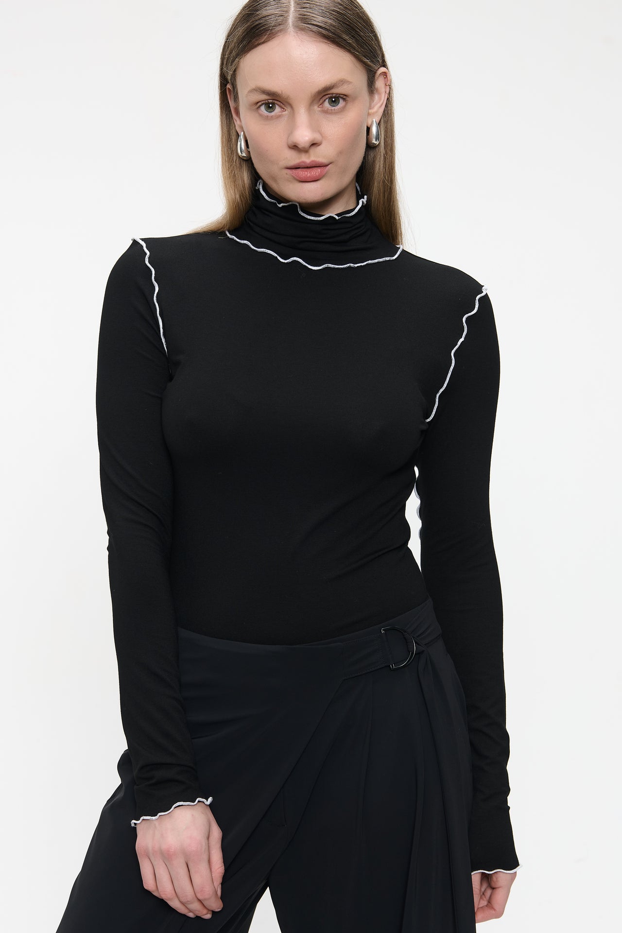 Janice viscose top | Black White