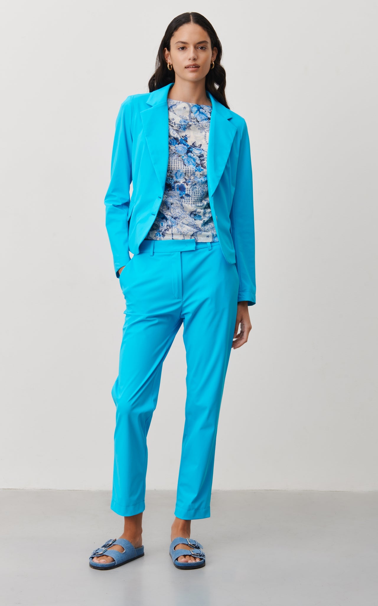 Atina Blazer Technical Jersey | Light Blue