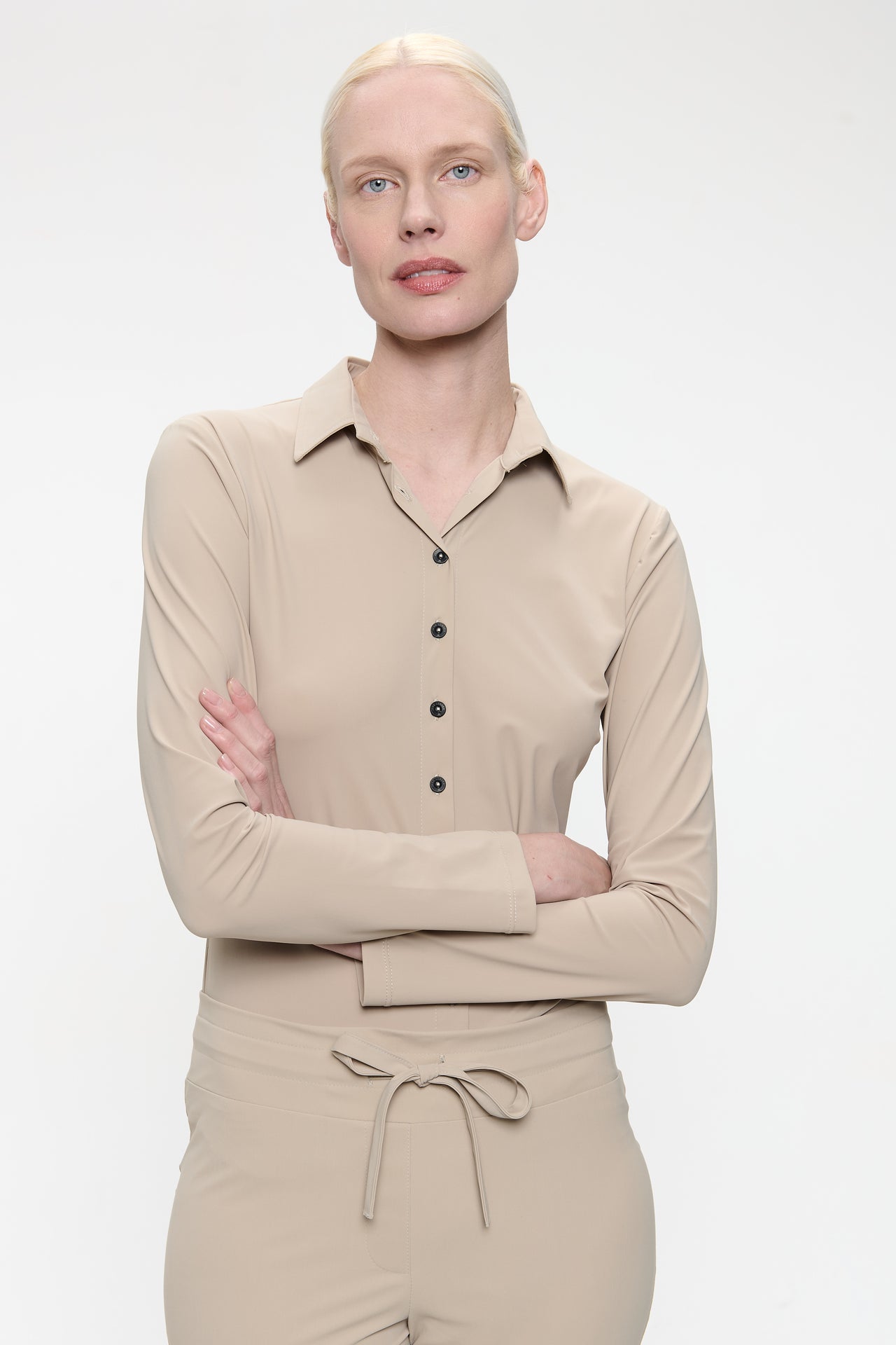 Blouse Betty easy wear Technical Jersey | Sand
