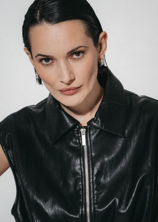 Alora eco leather vest | Black