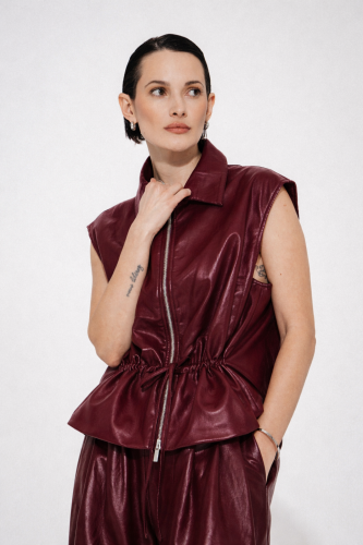 Alora eco leather vest | Bordo