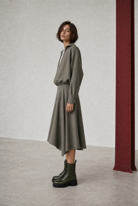 Marta asymmetrical viscose skirt | Green