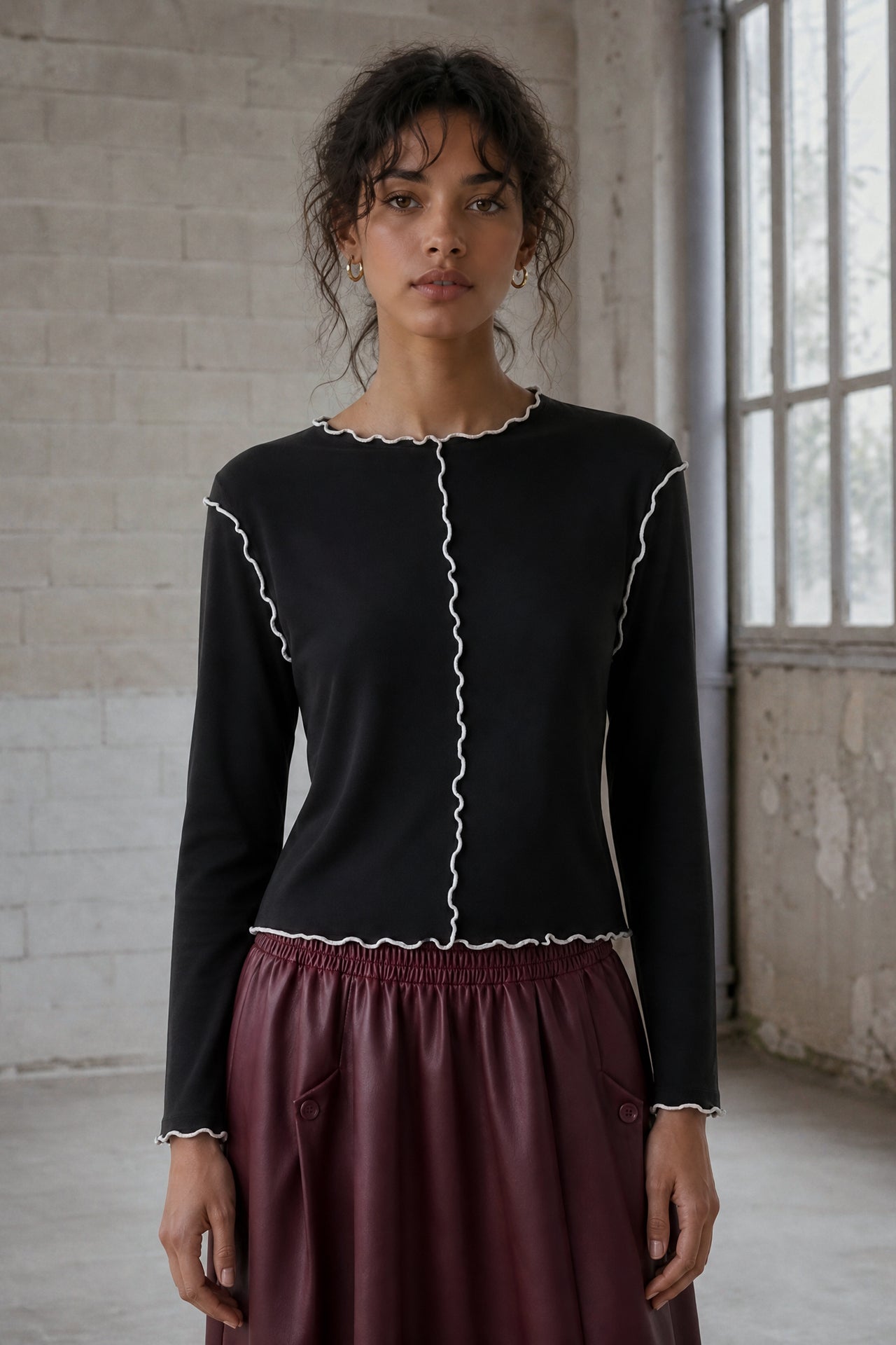 Janette top 26 | Black White