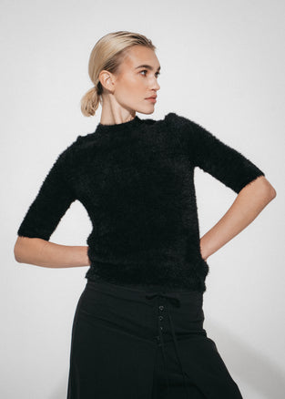 Soft knitted short sleeves top | Black