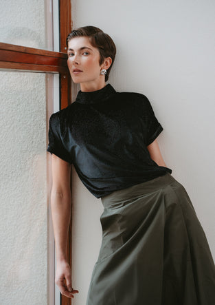 Rayan velvet top | Black shiny
