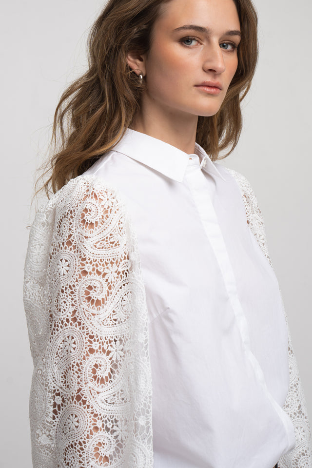 Stery embodery poplin blouse | White