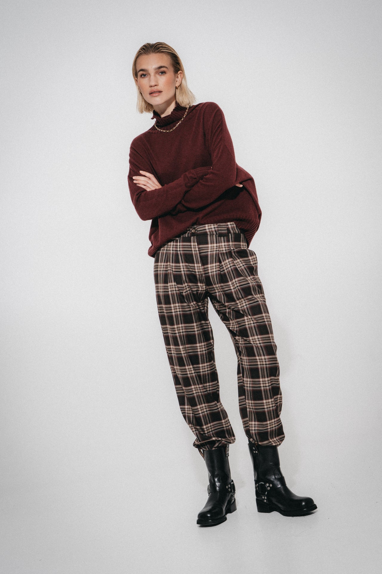Nicola check viscose pants | Brown