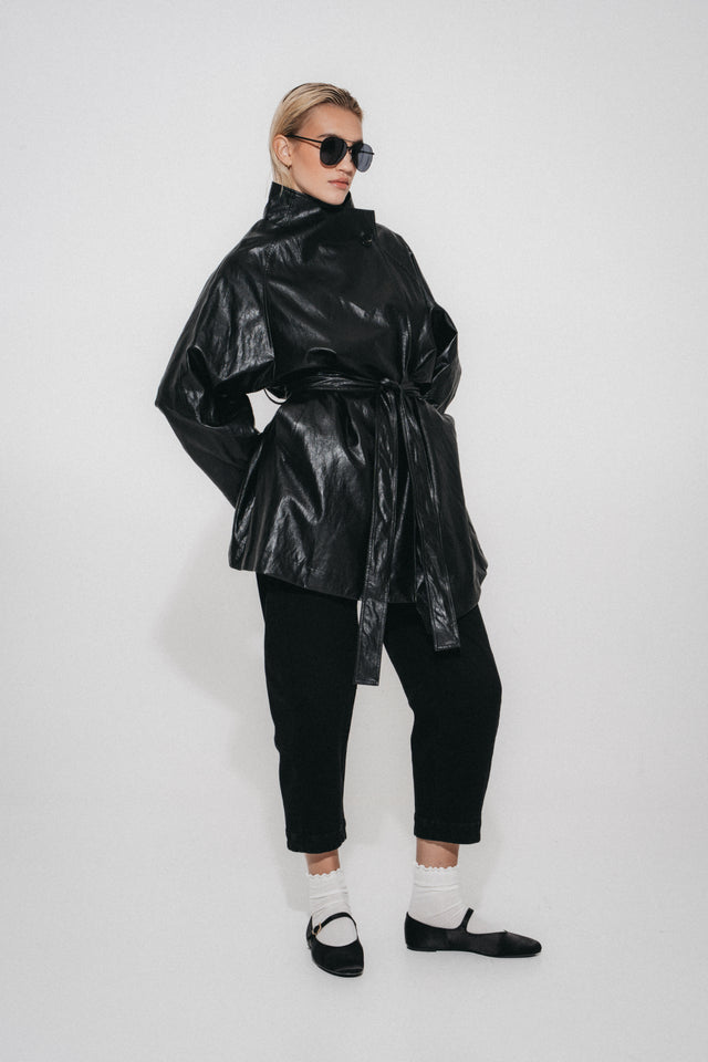 Slouchy black barel jeans | Black