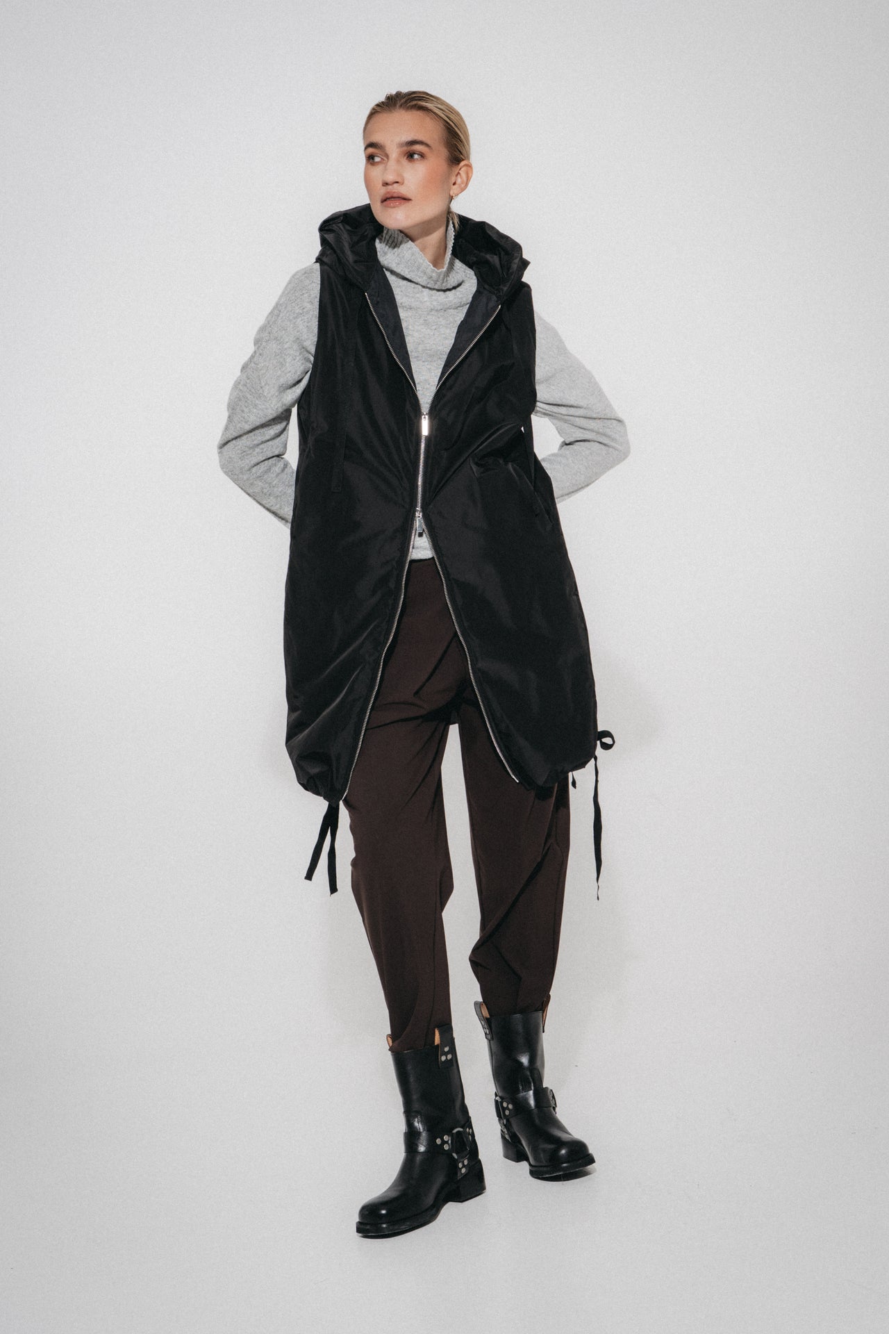 Ronchi long hoodie vest | Nero