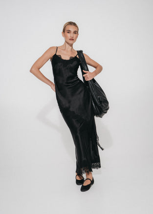 Esra silk skirt whit lace trim | Black
